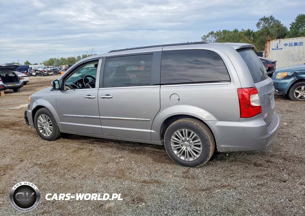 2016 Chrysler Town & Country Touring L VIN:2C4RC1CG0GR190802 - 2