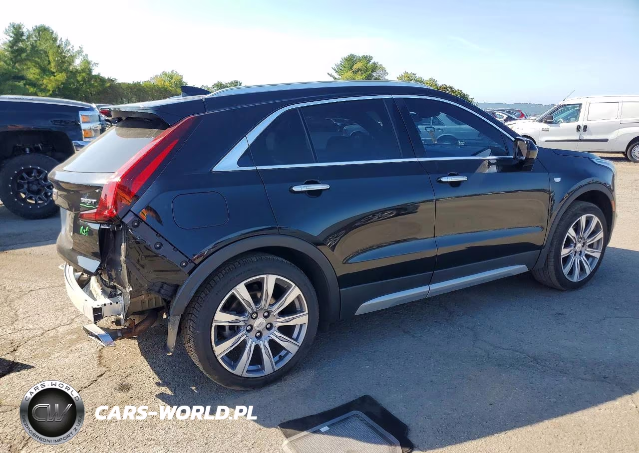 2020 Cadillac Xt4 Premium Luxury VIN:1GYFZCR49LF106689 - 3