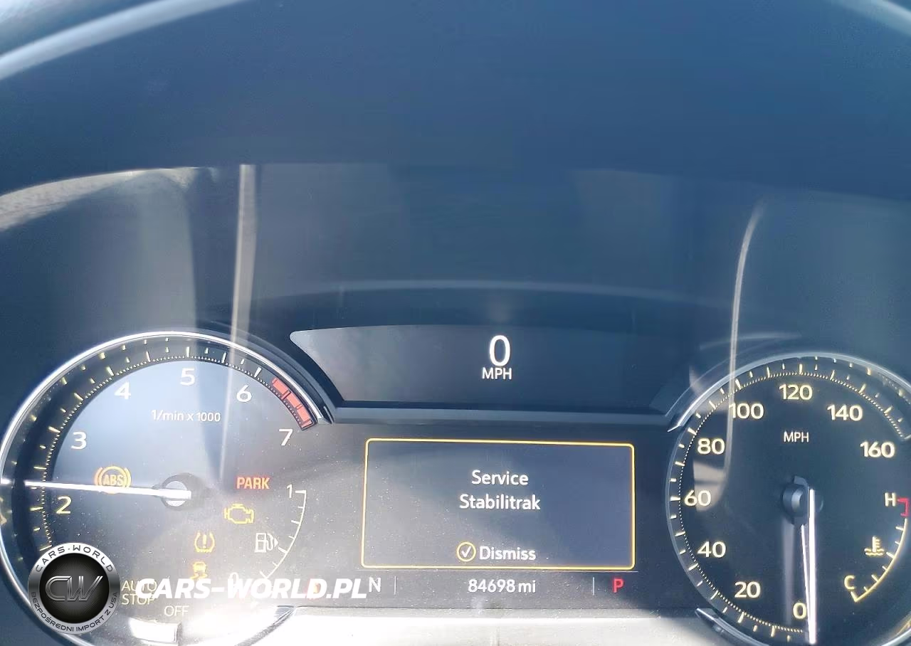 2020 Cadillac Xt4 Premium Luxury VIN:1GYFZCR49LF106689 - 9