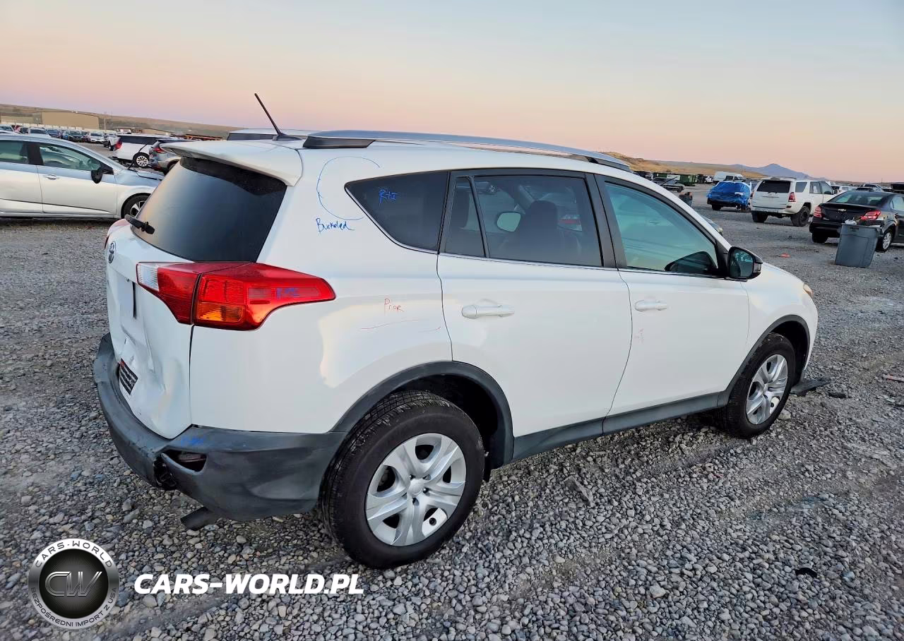 2014 Toyota Rav4 Le VIN:2T3ZFREV3EW110882 - 3