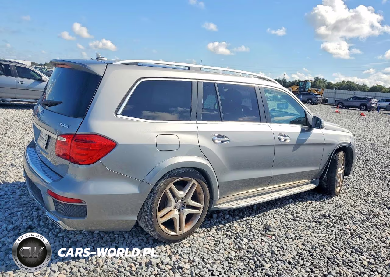2014 Mercedes-Benz Gl 550 4Matic VIN:4JGDF7DE2EA364853 - 3