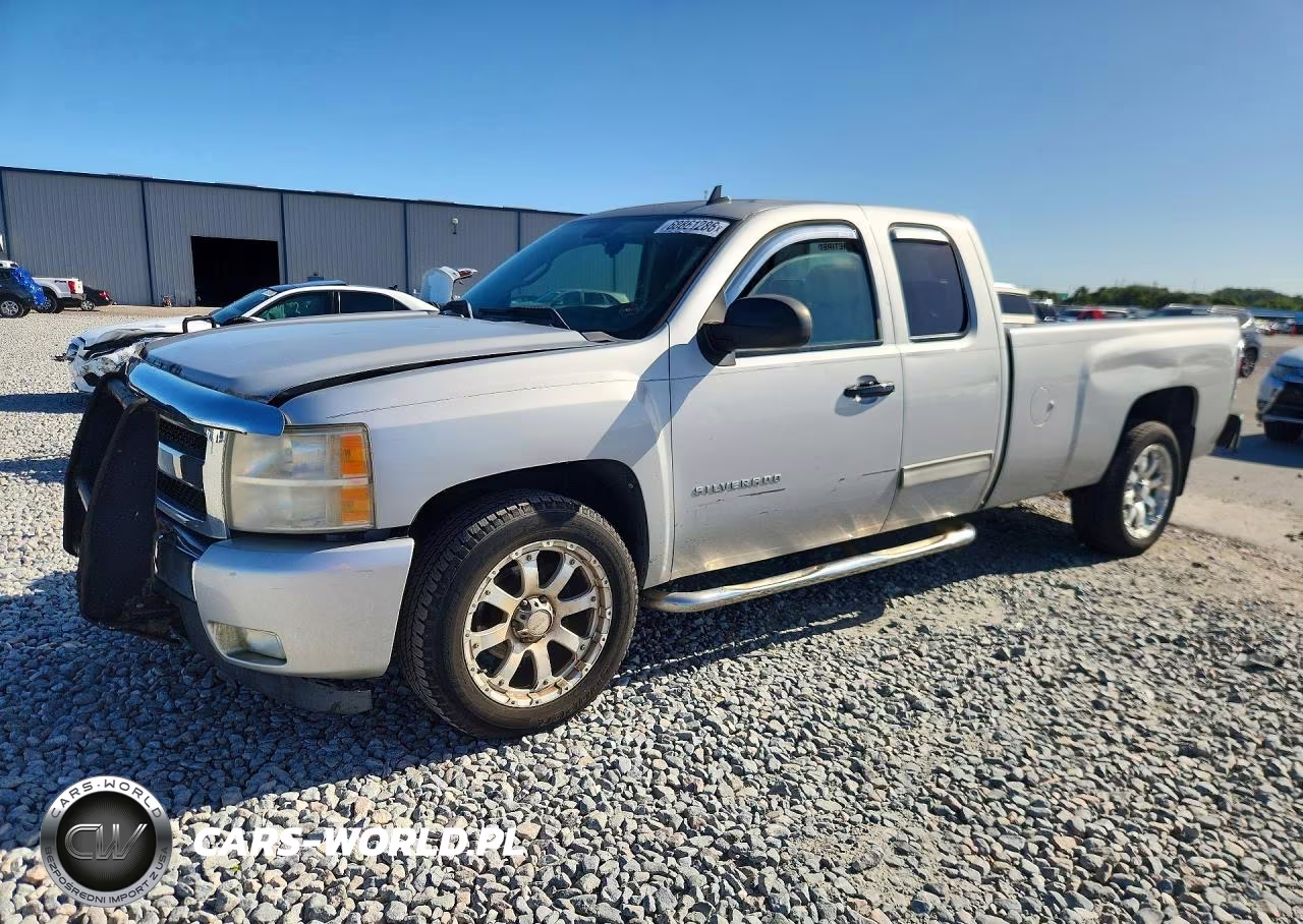 2011 Chevrolet Silverado C1500 Lt VIN:1GCRCSE04BZ166538 - 1