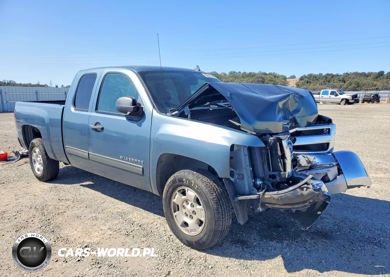 2013 Chevrolet Silverado C1500 Lt VIN:1GCRCSE04DZ330485 - 4