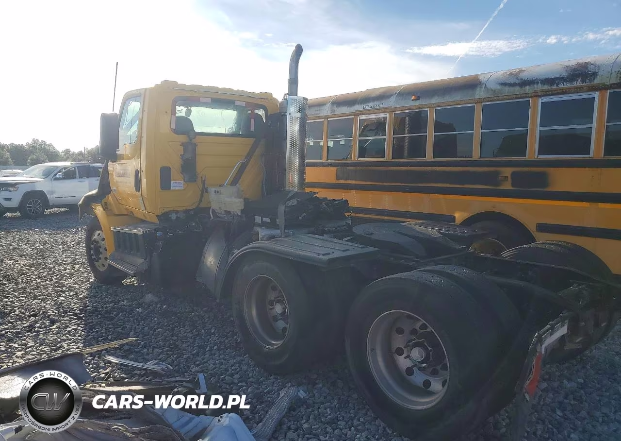 2023 International Rh613 VIN:3HSDWTZR2PN177418 - 2