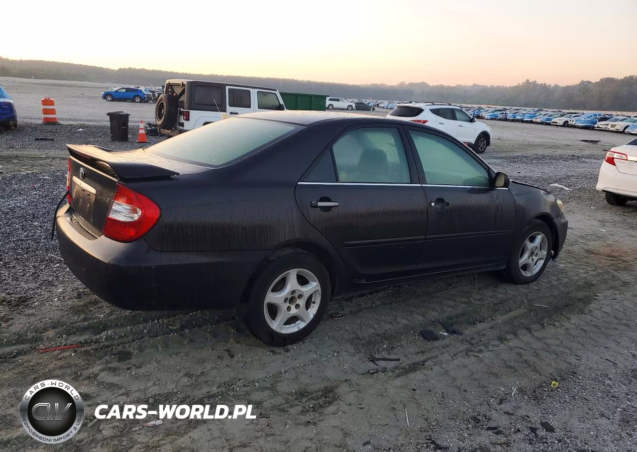 2003 Toyota Camry Le VIN:4T1BE32K53U742459 - 3