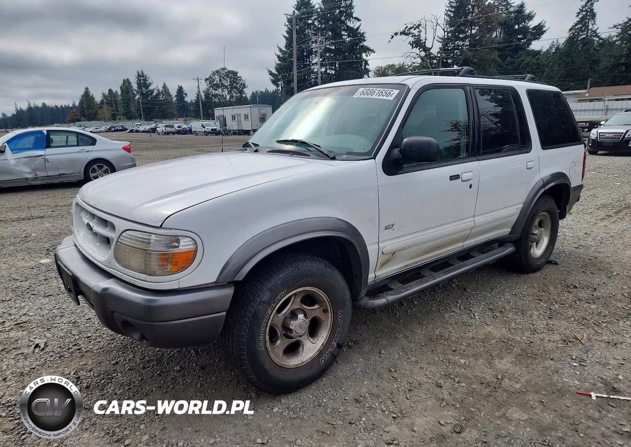 2000 Ford Explorer Xlt