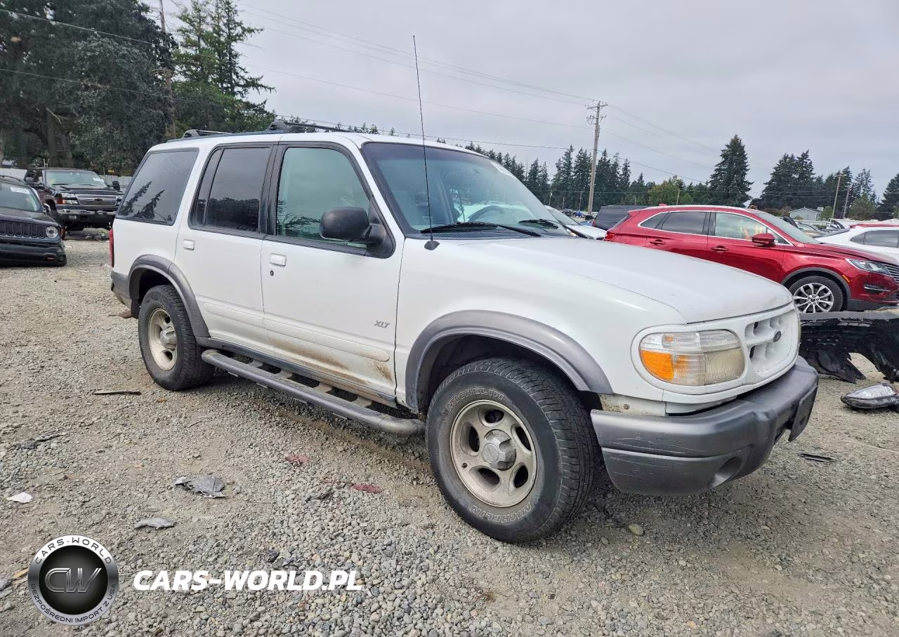 2000 Ford Explorer Xlt VIN:1FMDU73E4YZC57686 - 4