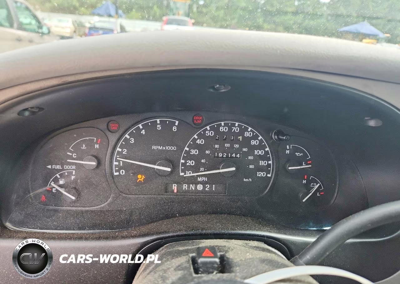 2000 Ford Explorer Xlt VIN:1FMDU73E4YZC57686 - 9