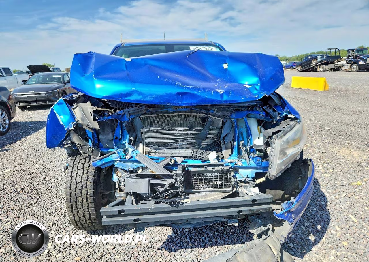 2018 Chevrolet Colorado VIN:1GCHSBEA6J1235587 - 5