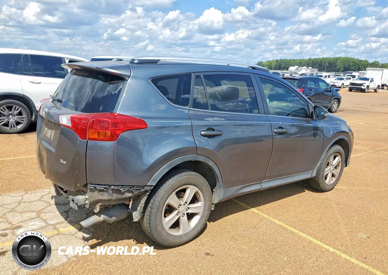 2013 Toyota Rav4 Xle VIN:JTMWFREV8DD022604 - 3