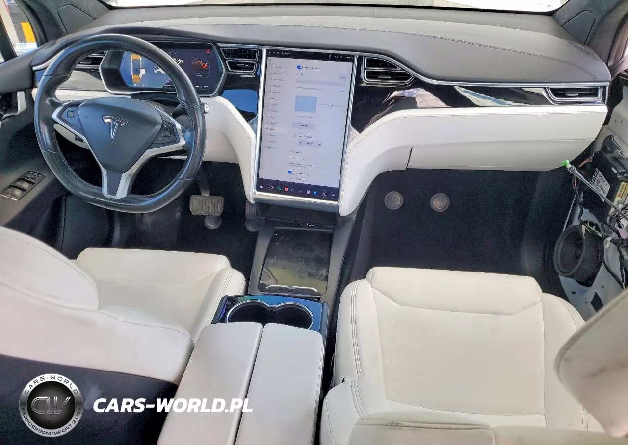 2017 Tesla Model X VIN:5YJXCDE28HF055770 - 8