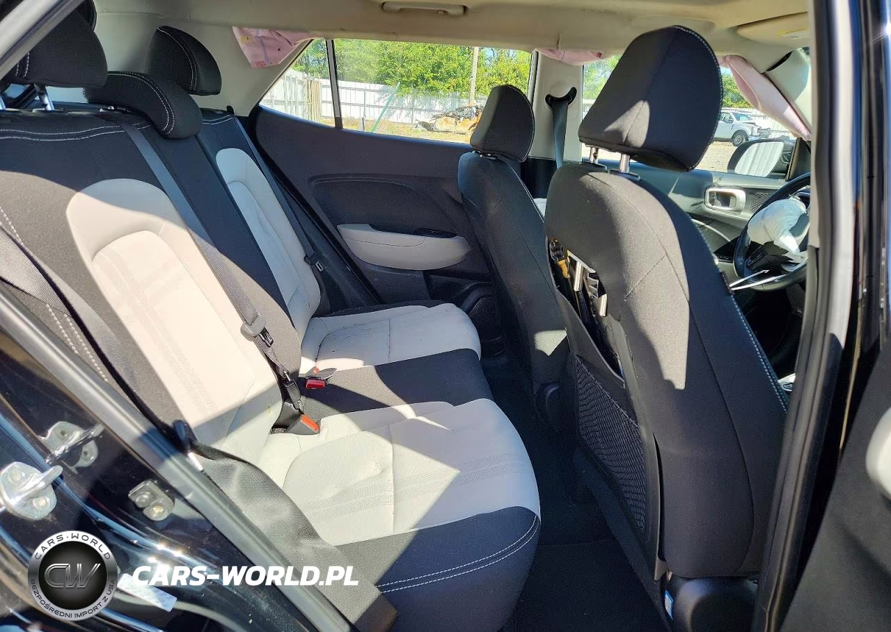 2022 Hyundai Venue Sel VIN:KMHRC8A39NU143028 - 10