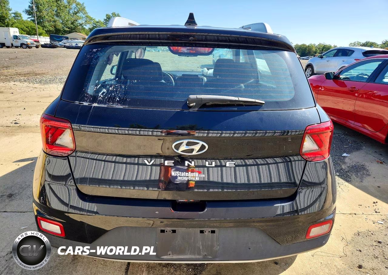 2022 Hyundai Venue Sel VIN:KMHRC8A39NU143028 - 6