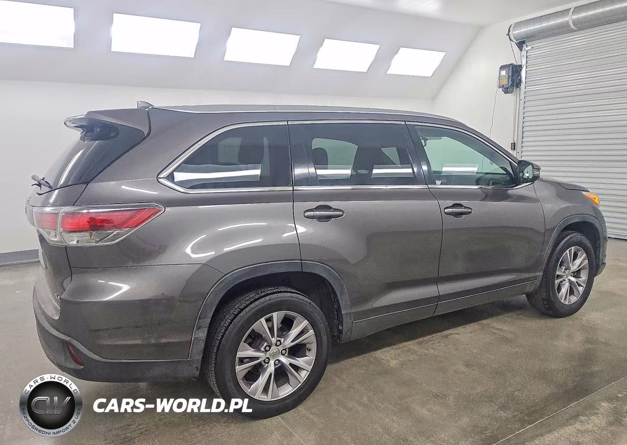 2014 Toyota Highlander Xle VIN:5TDKKRFH9ES028162 - 3