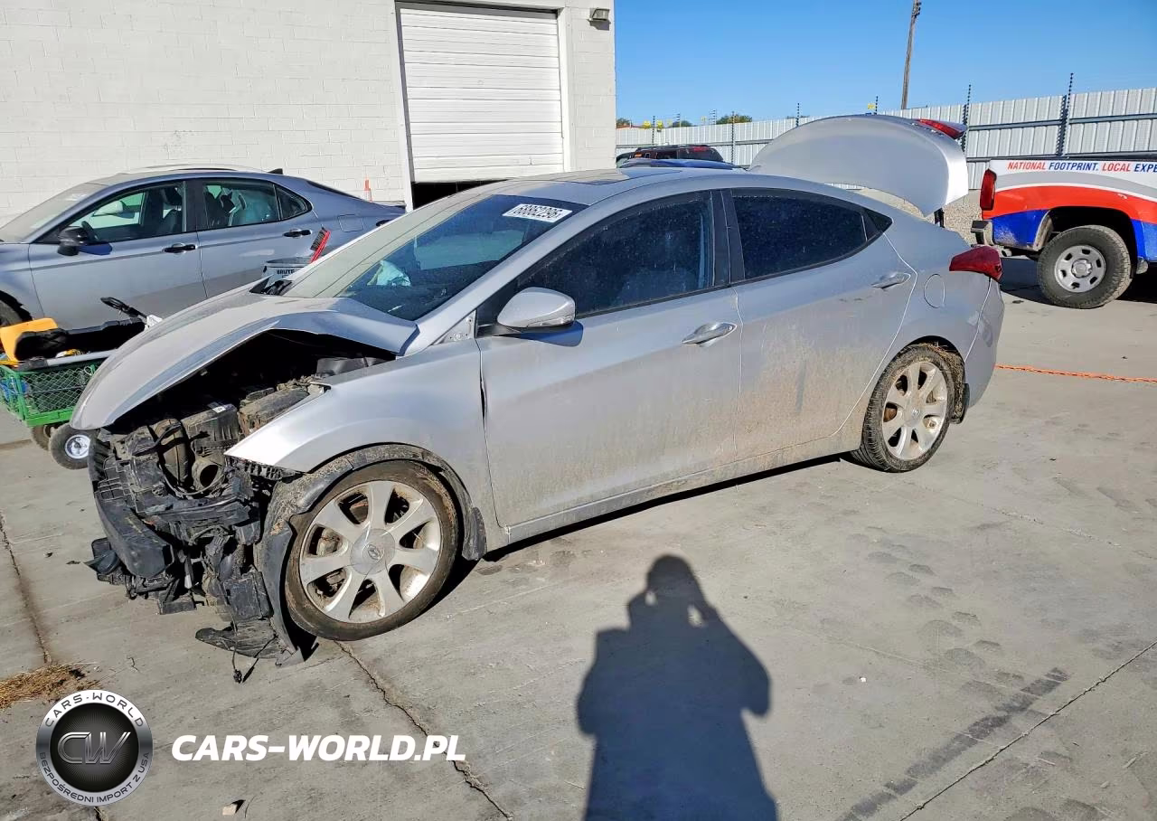 2013 Hyundai Elantra Limited – zdjęcie 1 z 13