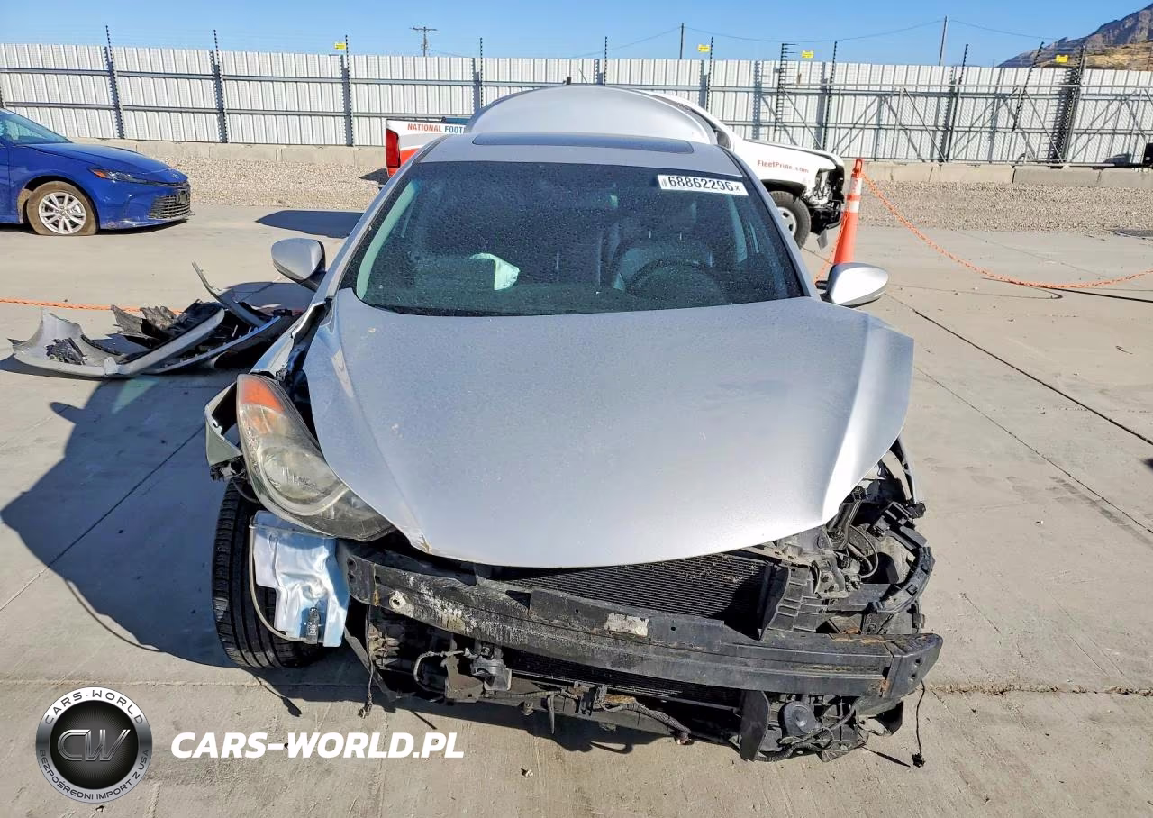 2013 Hyundai Elantra Limited VIN:KMHDH4AE0DU627352 - 5