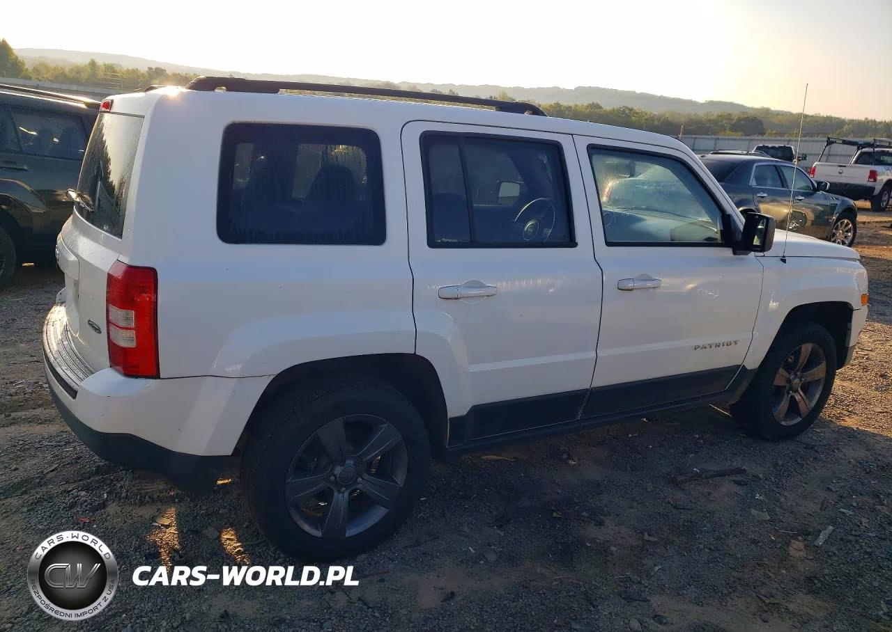 2015 Jeep Patriot Latitude VIN:1C4NJRFB2FD189316 - 3