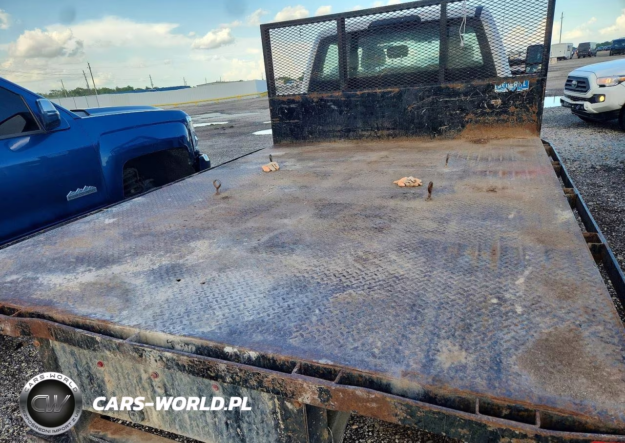 2019 Ford F350 Super Duty VIN:1FD8W3H68KEE93424 - 10