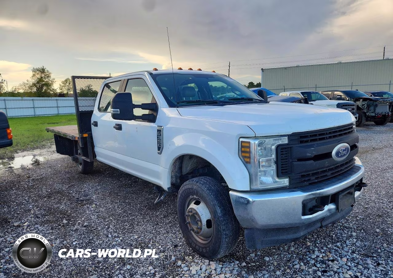 2019 Ford F350 Super Duty VIN:1FD8W3H68KEE93424 - 4