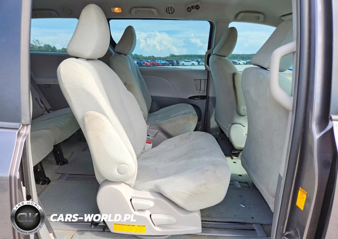 2014 Toyota Sienna L 7-Passenger VIN:5TDZK3DC5ES486073 - 11