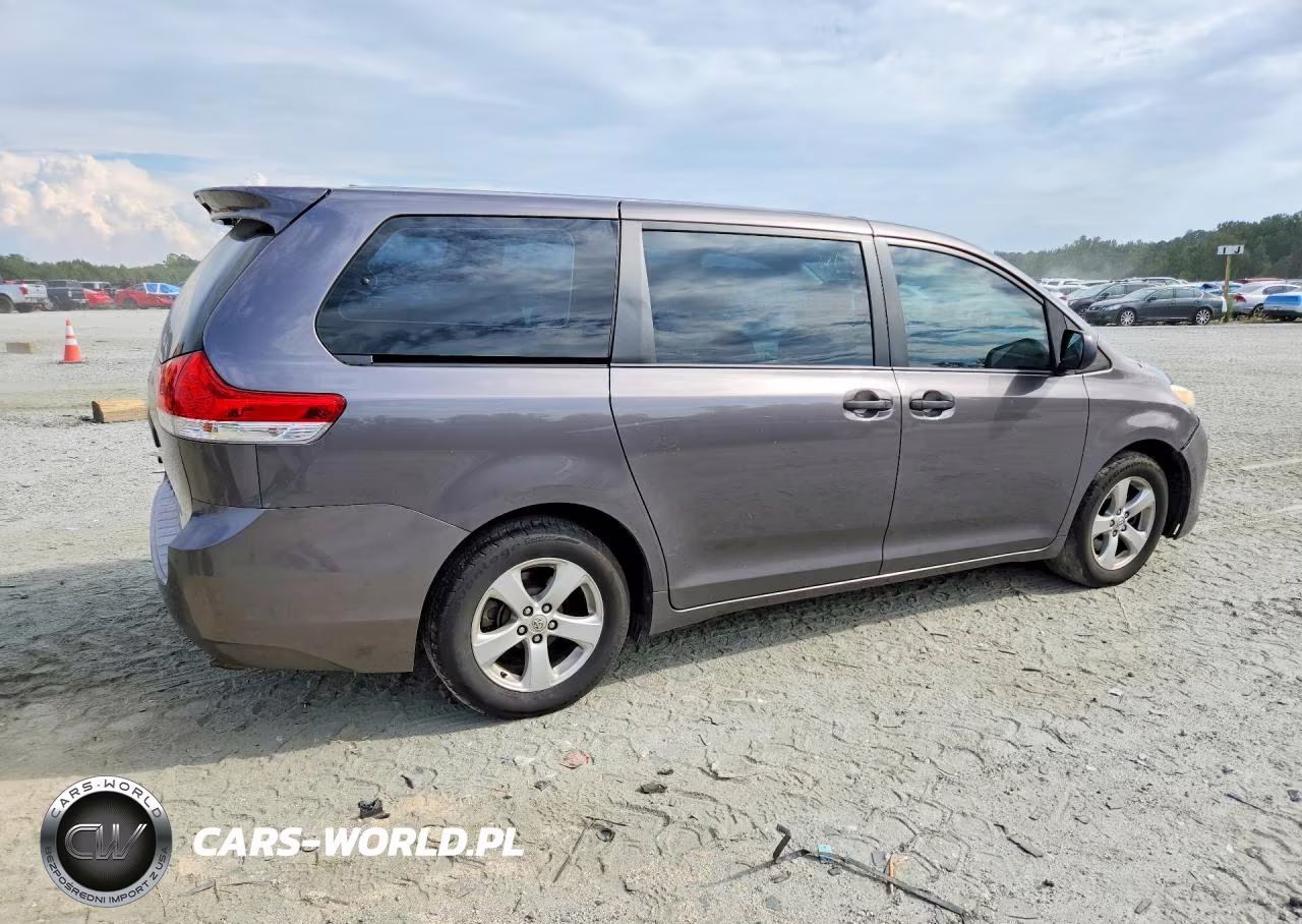 2014 Toyota Sienna L 7-Passenger VIN:5TDZK3DC5ES486073 - 3