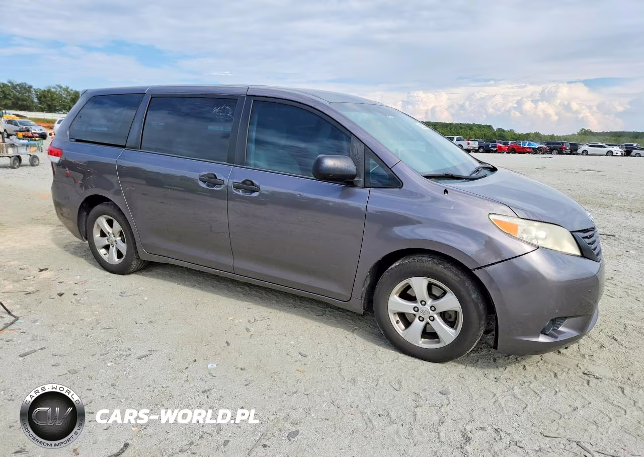 2014 Toyota Sienna L 7-Passenger VIN:5TDZK3DC5ES486073 - 4