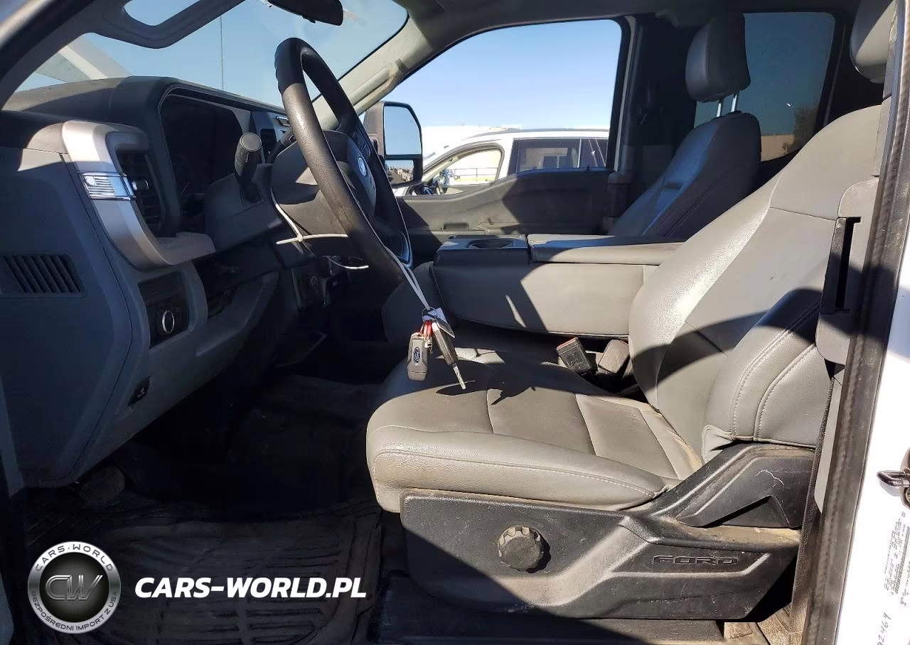 2023 Ford F350 Super Duty VIN:1FD8X3EN4PED64838 - 7