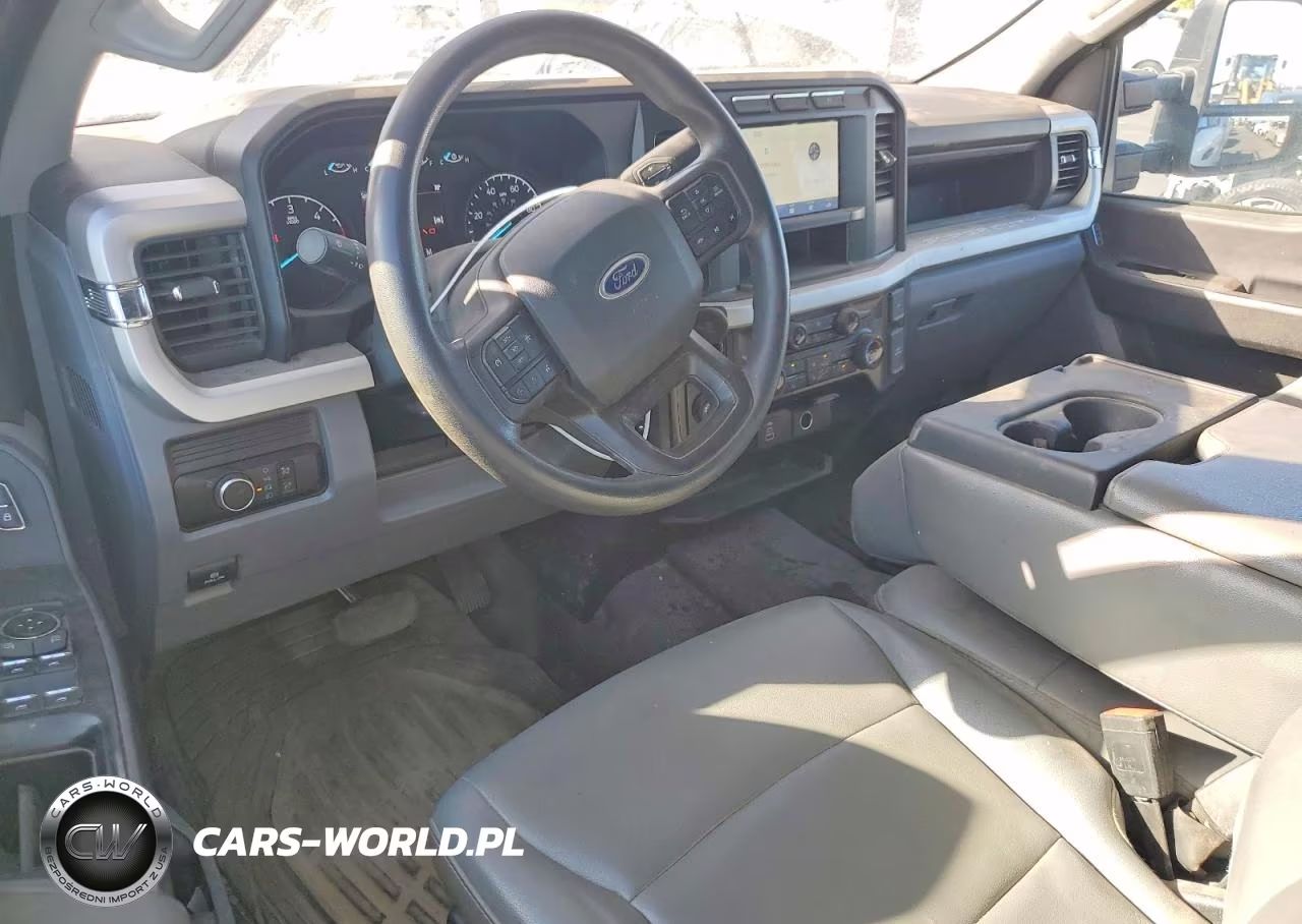 2023 Ford F350 Super Duty VIN:1FD8X3EN4PED64838 - 8