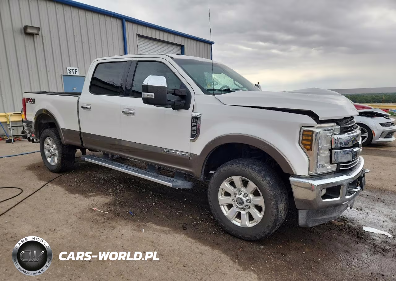 2018 Ford F250 Super Duty VIN:1FT7W2BT9JEB67851 - 4