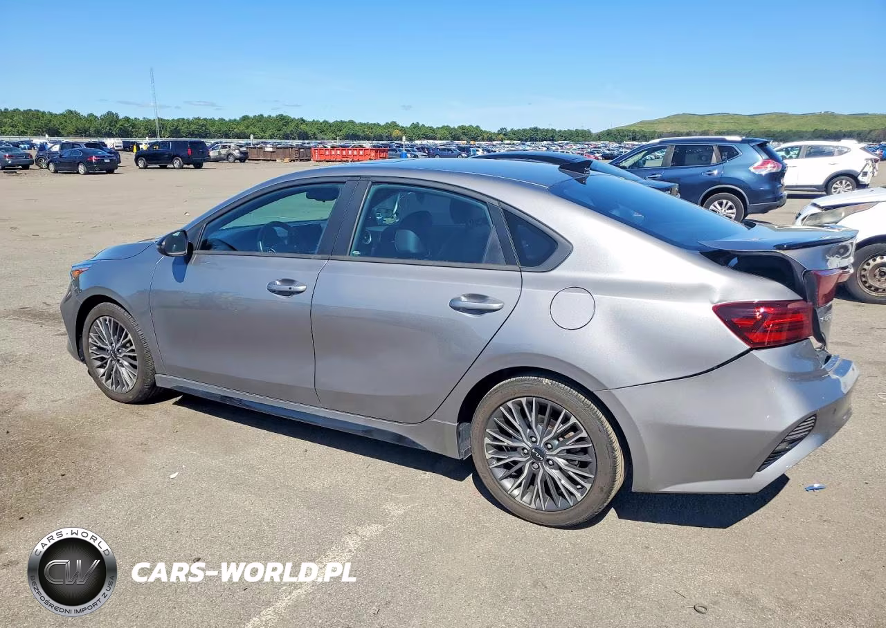 2024 Kia Forte Gt Line VIN:3KPF54AD7RE830838 - 2