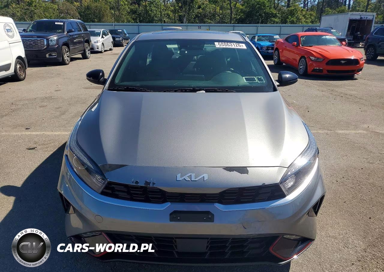 2024 Kia Forte Gt Line VIN:3KPF54AD7RE830838 - 5