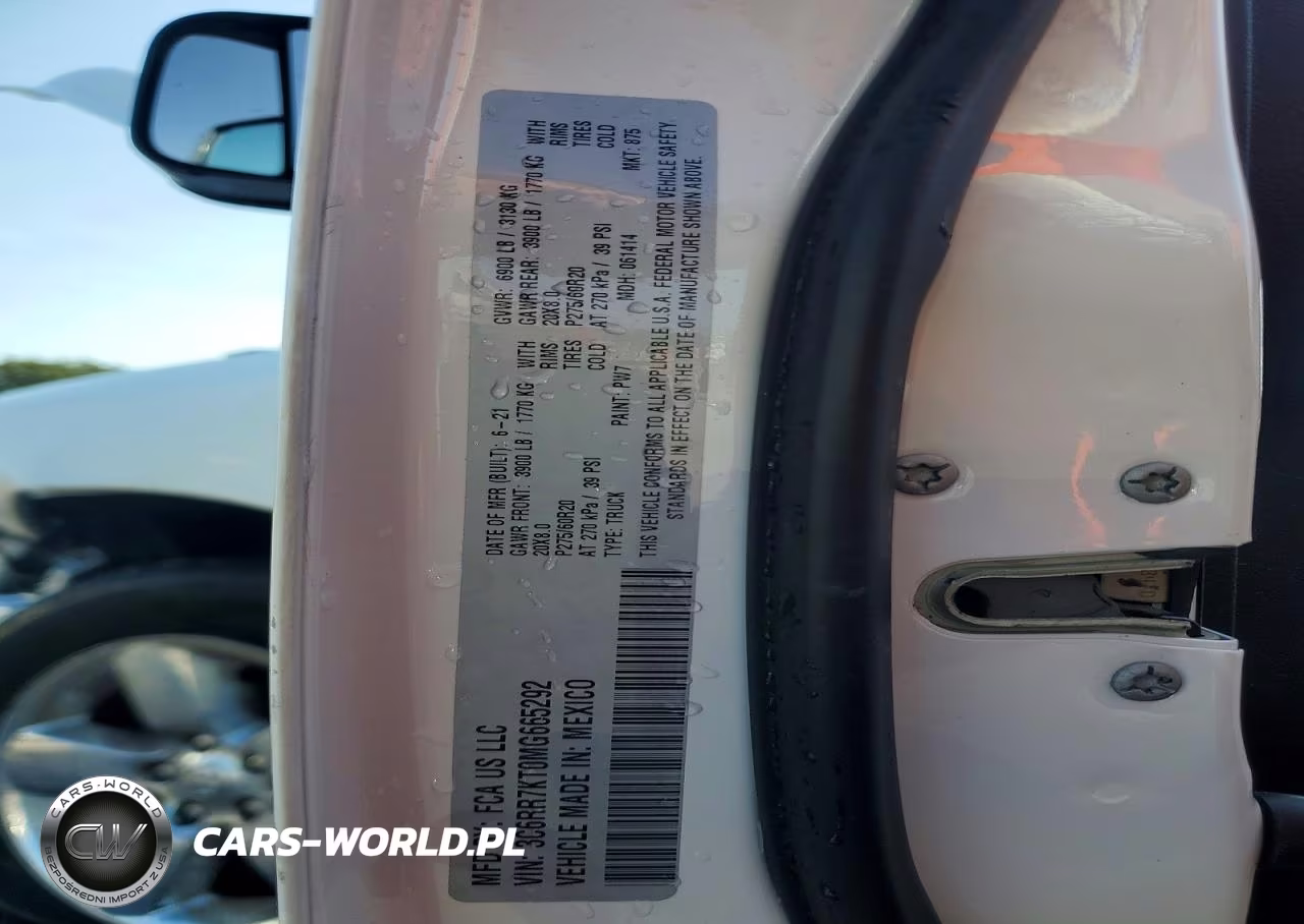2021 Ram 1500 Classic Tradesman VIN:3C6RR7KT0MG665292 - 12