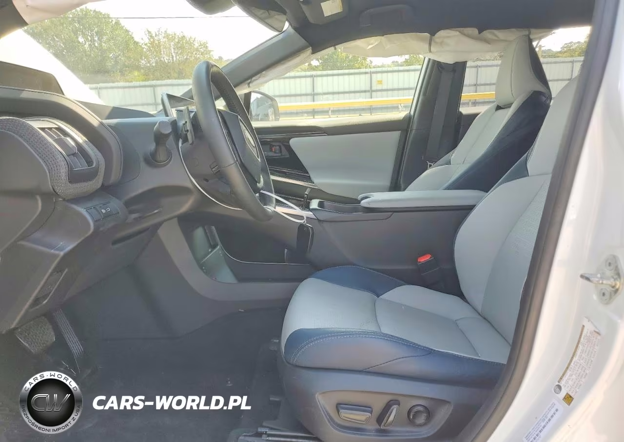 2023 Subaru Solterra Premium VIN:JTMABABA9PA038079 - 7