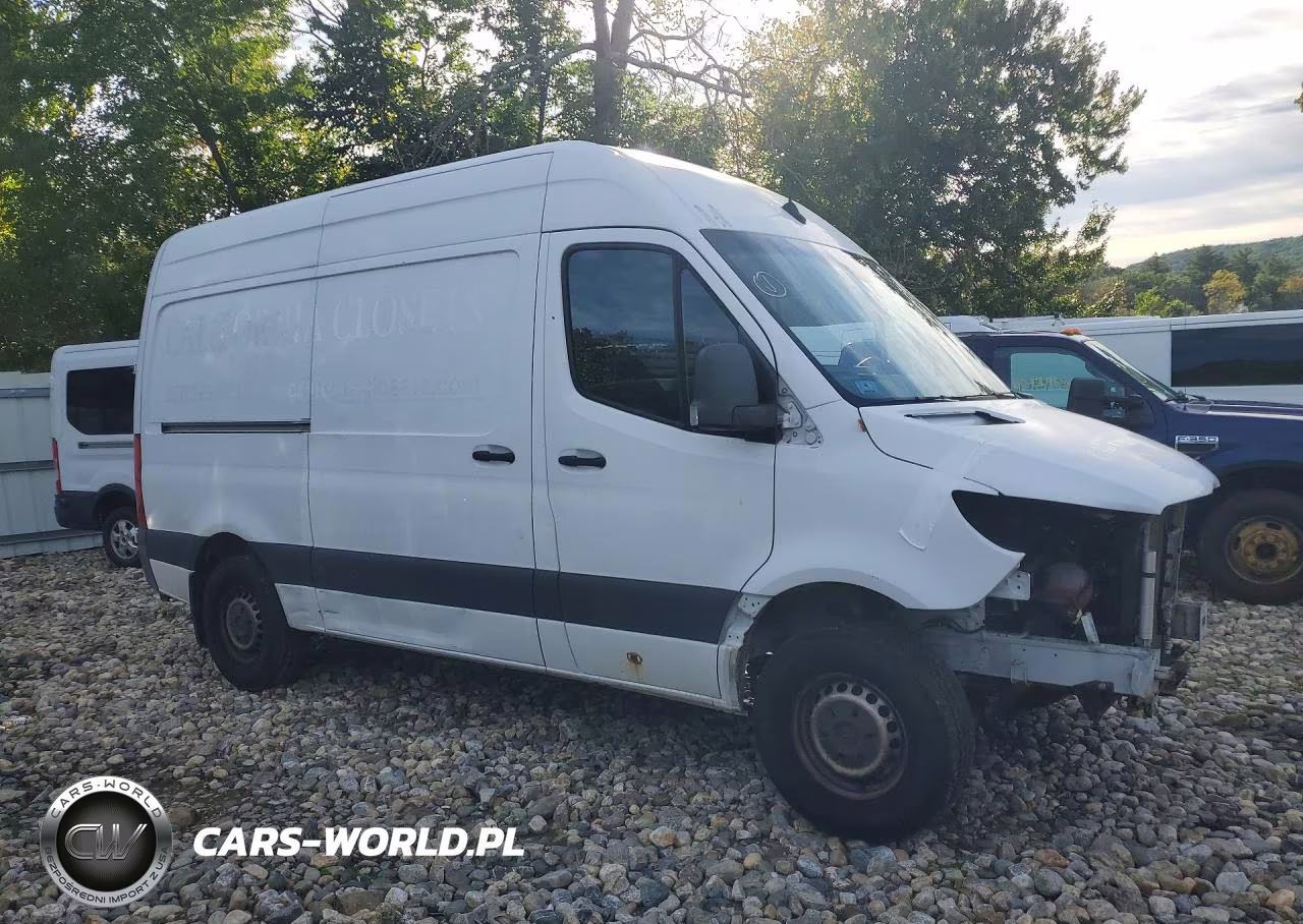 2019 Mercedes-Benz Sprinter 1500 VIN:W1Y70BGY5KT017198 - 4