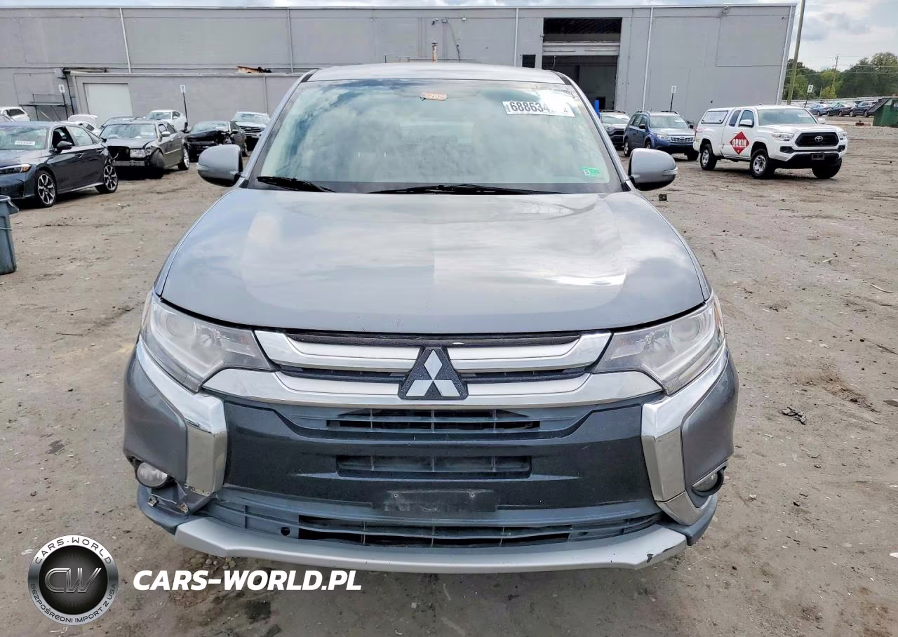 2018 Mitsubishi Outlander Se VIN:JA4AD3A34JZ017913 - 5