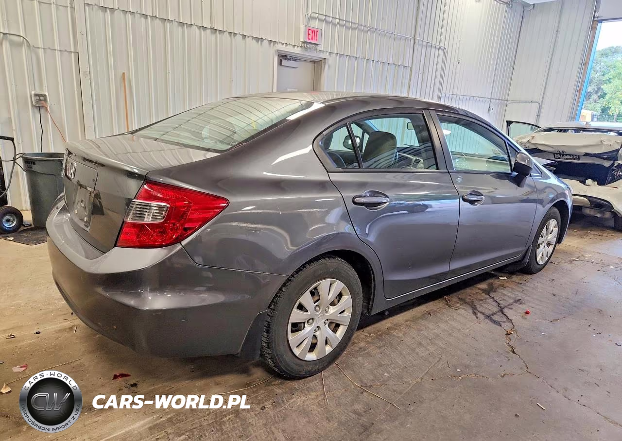 2012 Honda Civic Lx VIN:19XFB2F55CE085612 - 3