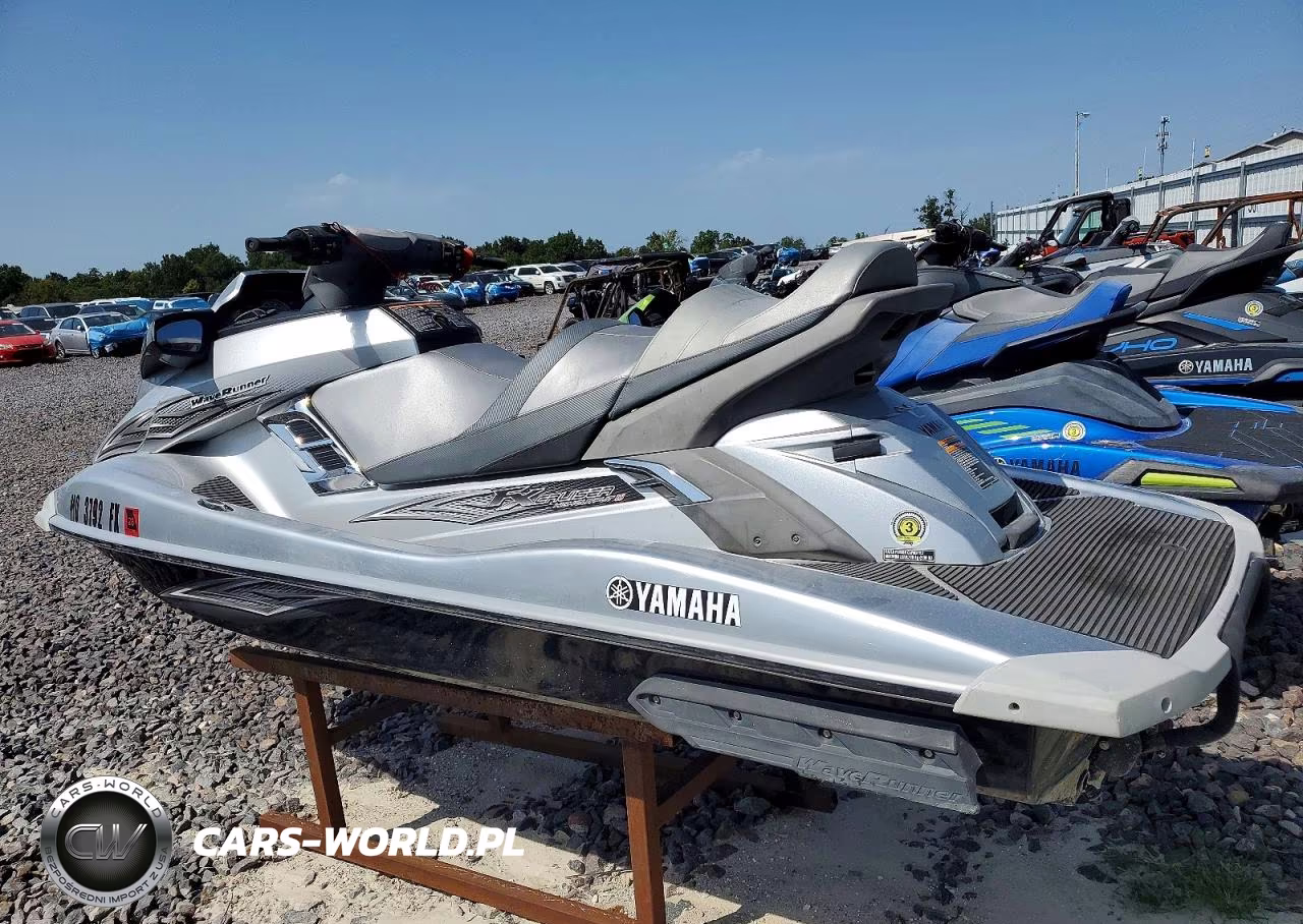 2012 Yamaha Wave Runner Jet Ski VIN:YAMA3637D212 - 3