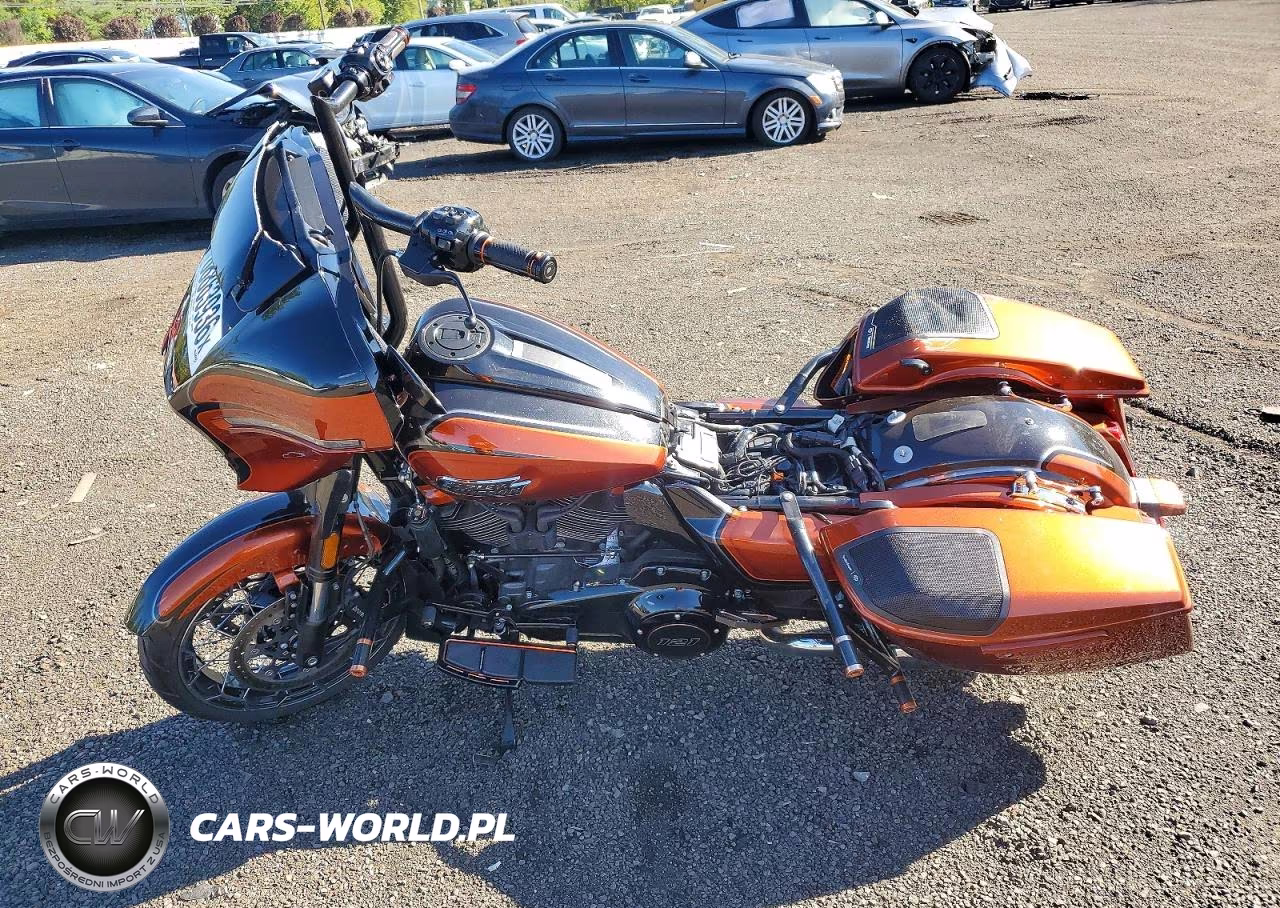 2023 Harley-Davidson Flhxse VIN:1HD1PX617PB957103 - 3