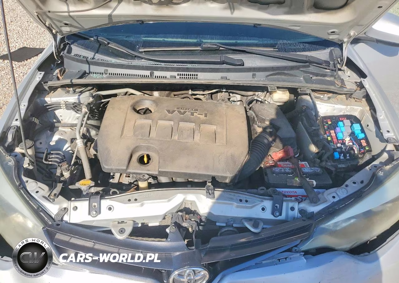 2015 Toyota Corolla Le VIN:2T1BURHE5FC253878 - 11
