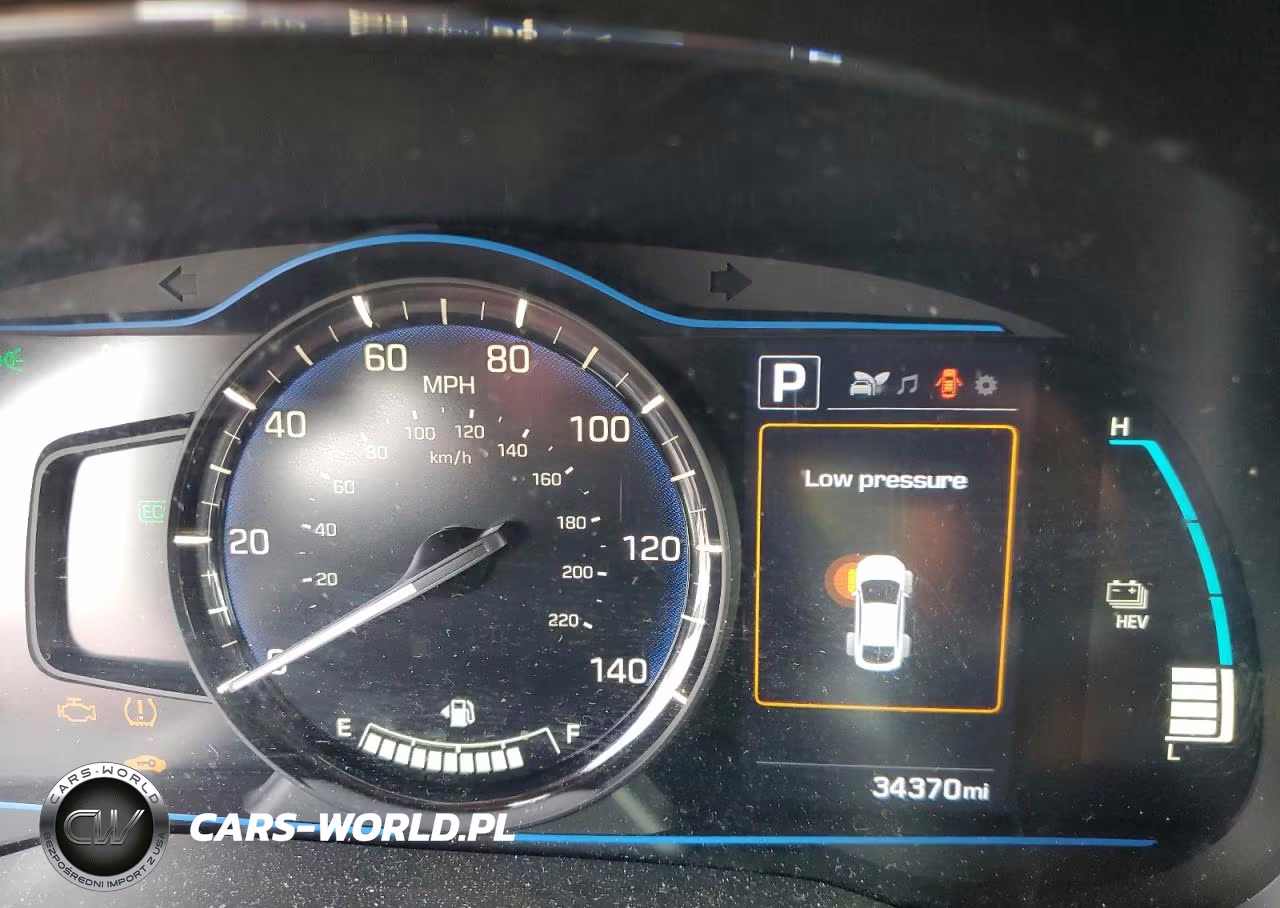 2019 Hyundai Ioniq Plug-In Hybrid Base VIN:KMHC65LD6KU155215 - 9