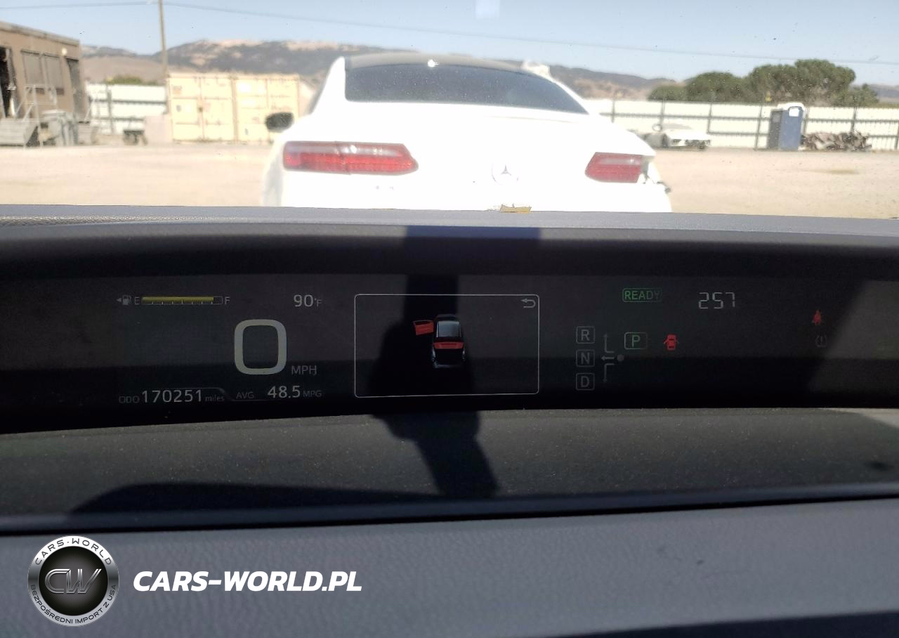 2016 Toyota Prius VIN:JTDKBRFU6G3510122 - 9