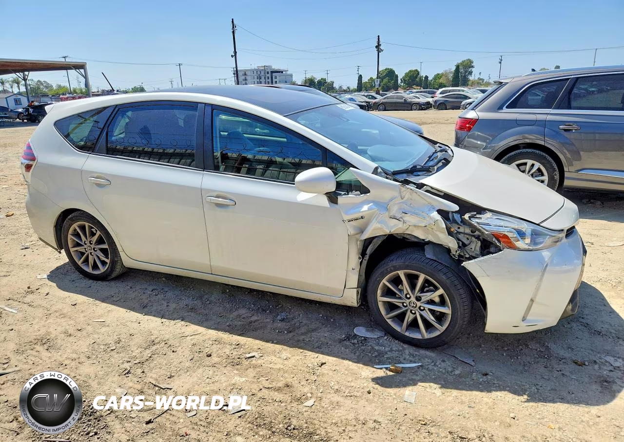 2016 Toyota Prius V Five VIN:JTDZN3EUXGJ046493 - 4