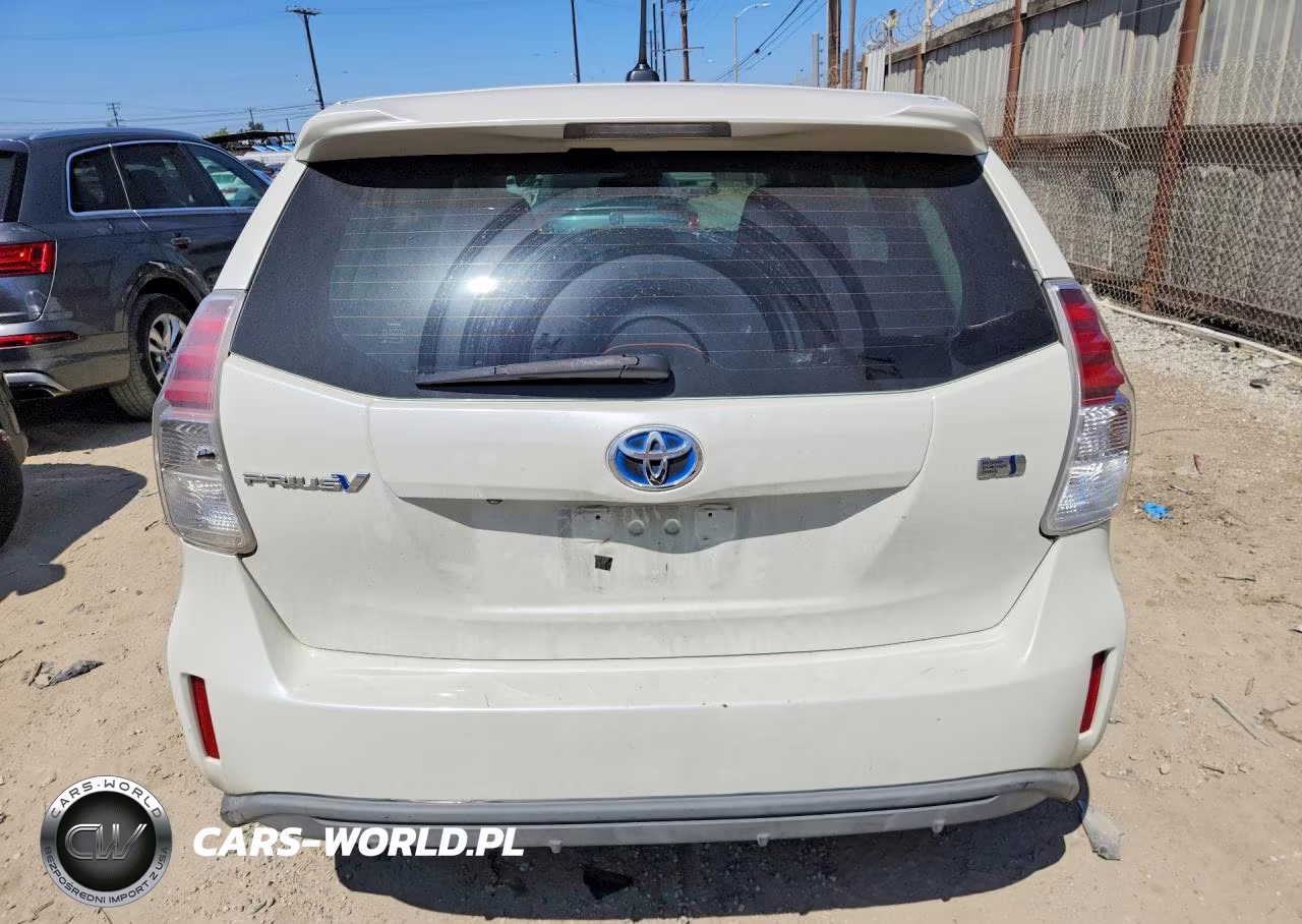 2016 Toyota Prius V Five VIN:JTDZN3EUXGJ046493 - 6