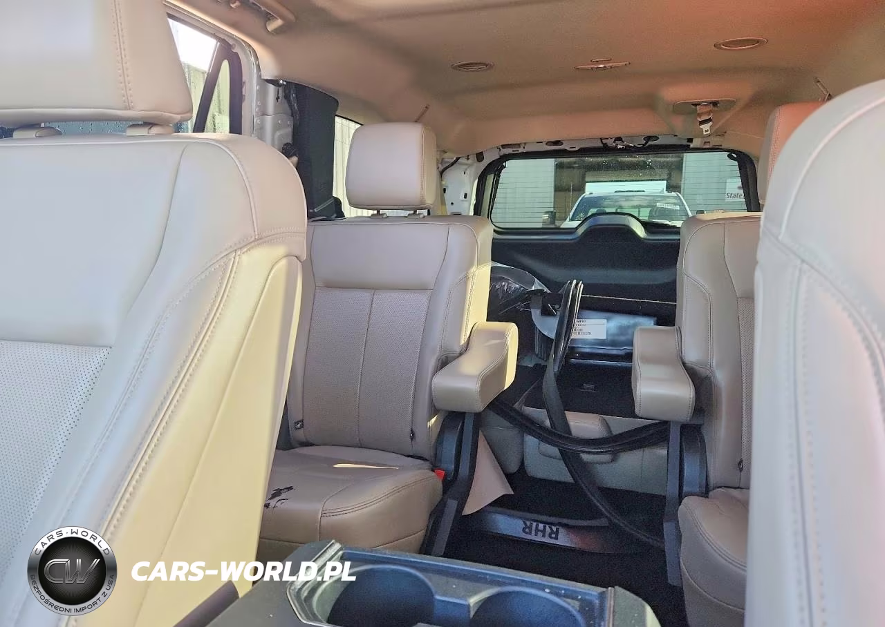 2023 Ford Expedition Max Xlt VIN:1FMJK1H85PEA65000 - 10
