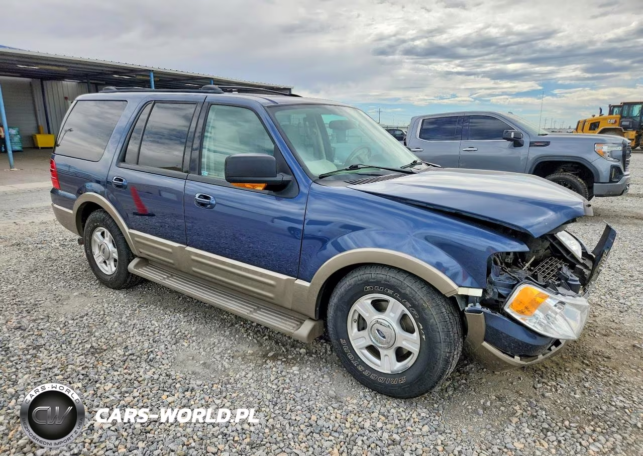 2004 Ford Expedition Eddie Bauer VIN:1FMFU18L14LB46460 - 4