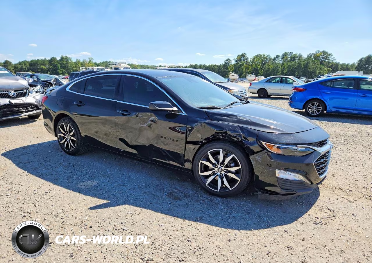 2021 Chevrolet Malibu Rs VIN:1G1ZG5ST6MF061422 - 4