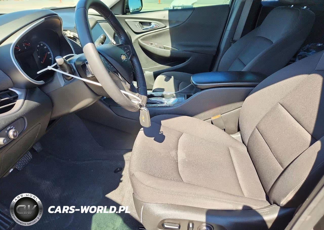 2021 Chevrolet Malibu Rs VIN:1G1ZG5ST6MF061422 - 7
