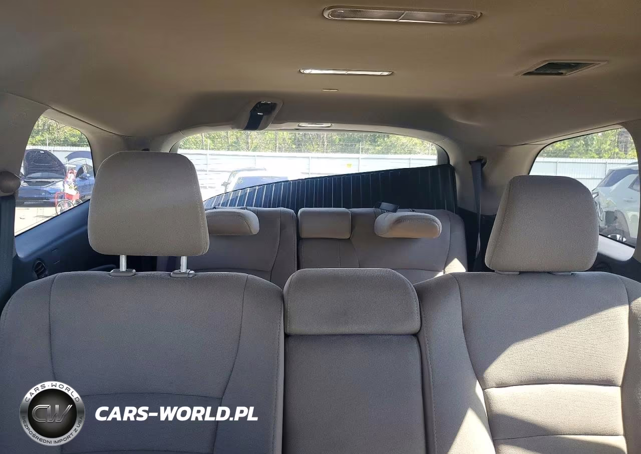 2016 Honda Pilot Lx VIN:5FNYF6H10GB111211 - 10