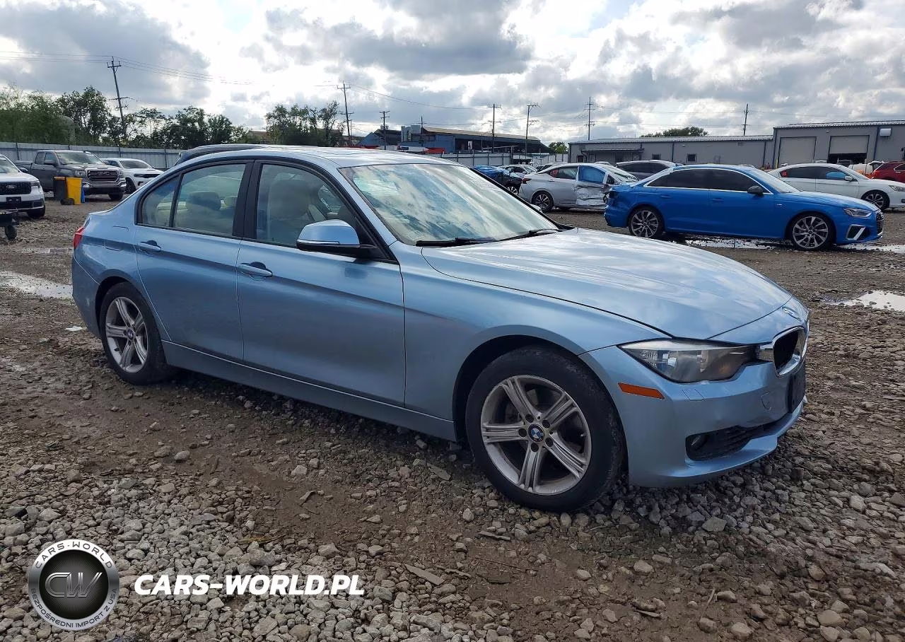 2013 BMW 328 Xi VIN:WBA3B3C5XDJ811673 - 4