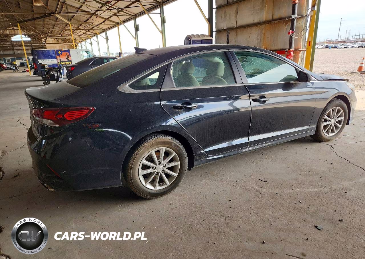 2018 Hyundai Sonata Se VIN:5NPE24AFXJH676454 - 3